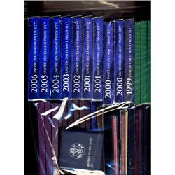 Lot of 31  Proof Sets Usa :  1974S,1975S,1977