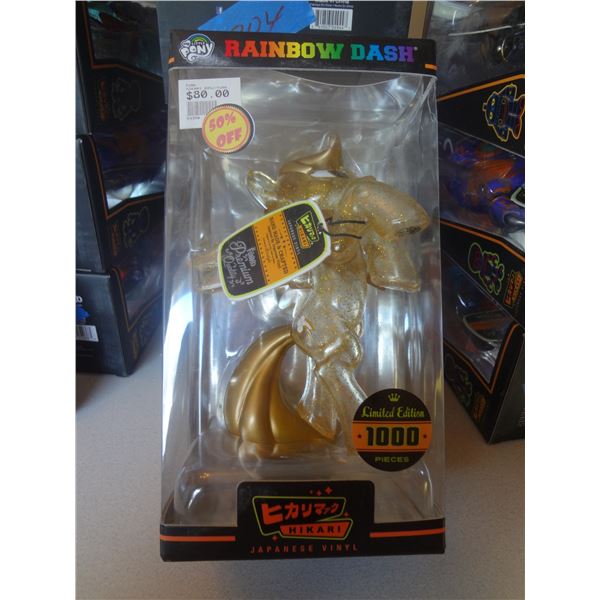 Hikari Limited Edition Rainbow Dash 1/1000 Pieces