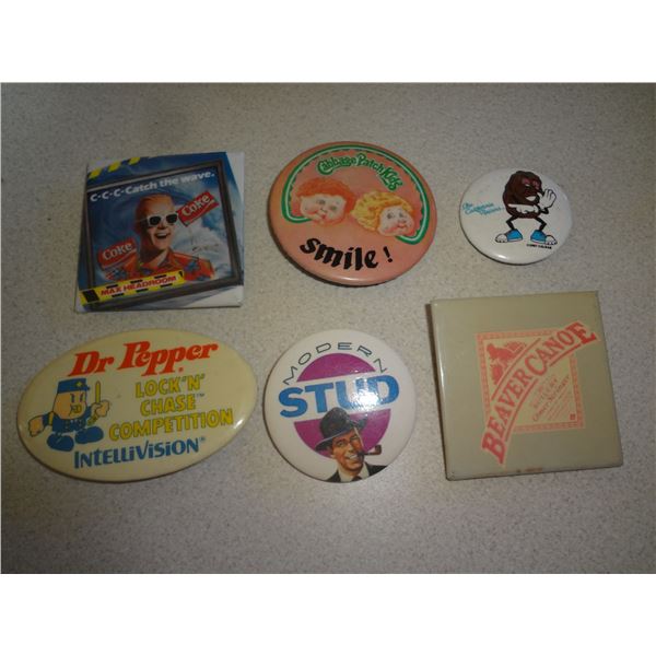 6 Various collectible buttons