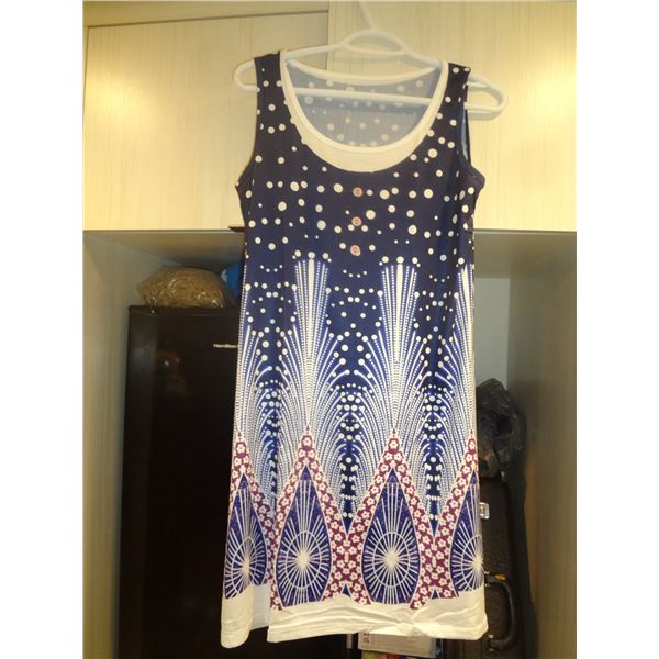 Brand NEW Ladies XS Fashion Top