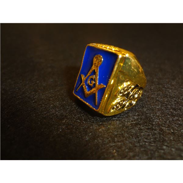 Size 9 Masons Ring