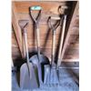 Image 1 : manure fork and three shovels