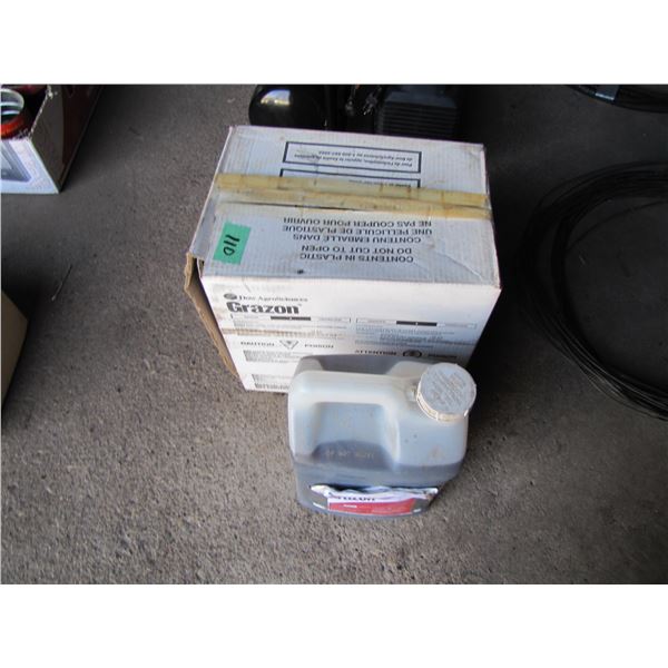 lot of three 10 litre jugs of Grazon herbicide