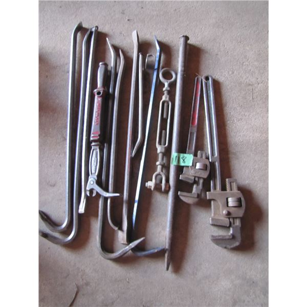 crowbars, nail pullers, pipe wrenches, e t c