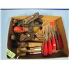 Image 1 : hand planes and wood chisels