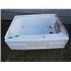 Image 1 : half size bathtub 42 in