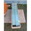 Image 1 : crate of glass