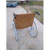 Image 3 : wheelchair