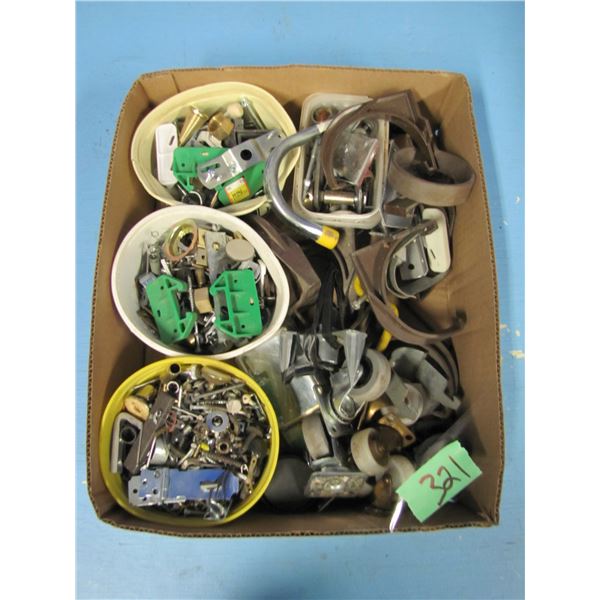 lot of miscellaneous screws Etc