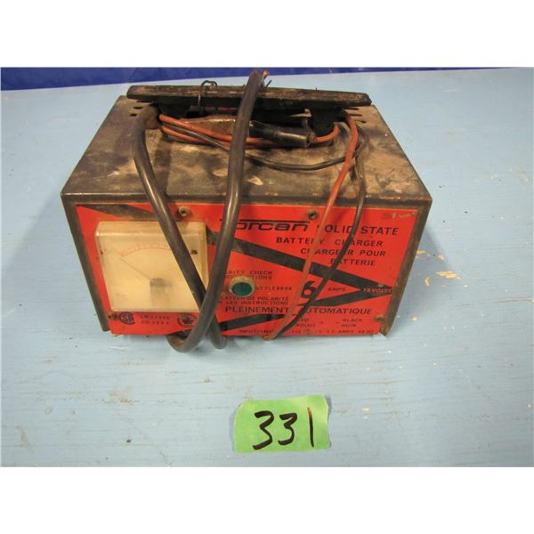 torcan solid-state battery charger 6 amp