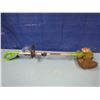 Image 1 : Greenworks electric string trimmer