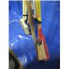 Image 4 : rake brooms Etc
