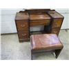 Image 2 : makeup table with stool