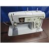 Image 4 : singer special zig zag model 478 cabinet sewing machine with stool