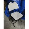 Image 4 : card table with two folding chairs