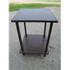 Image 1 : small end table