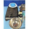 Image 3 : pots and pans and assorted housewares