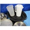 Image 6 : pots and pans and assorted housewares