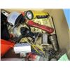 Image 9 : lot of two boxes with Wheels, spotlight, various electrical etcetera
