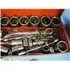 Image 5 : metric wrenches, half-inch drive sockets and quarter Drive