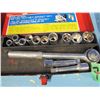 Image 2 : standard and Metric 3/8 drive ratchet sets