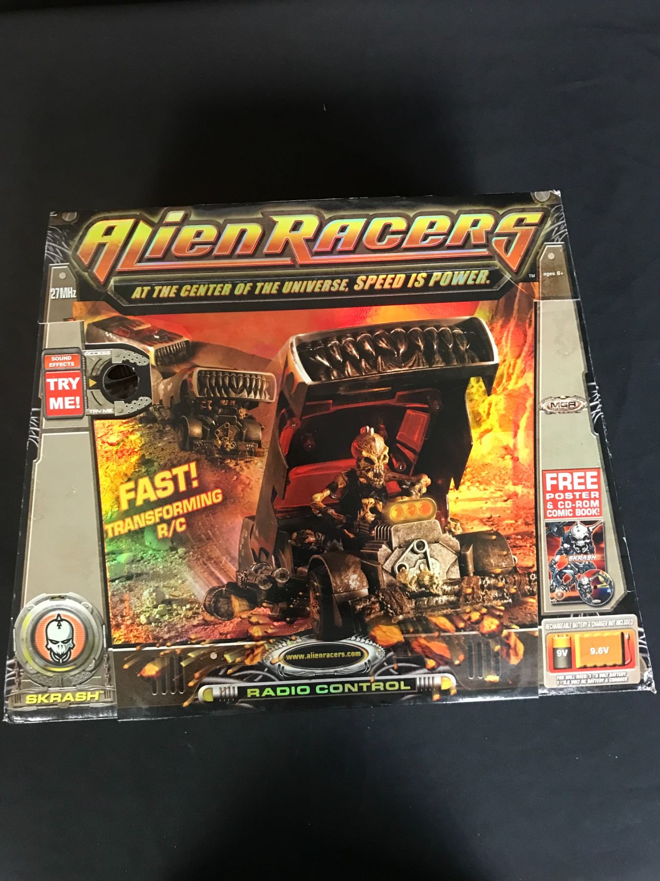 Alien Racers Ultrox Alien Racers SKRASH Radio Control Fast Transforming RC w/ Canopy 27 mhz