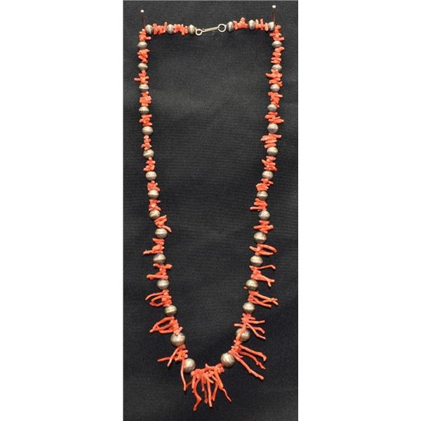 PUEBLO INDIAN NECKLACE