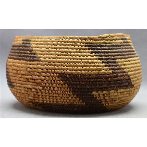 MONO INDIAN BASKET