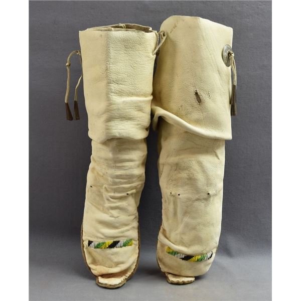 APACHE INDIAN HIGH TOP MOCCASINS