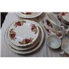Image 2 : 50 piece “Cottage Rose” Woods and sons ceramic dinnerware
