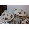 Image 3 : 50 piece “Cottage Rose” Woods and sons ceramic dinnerware