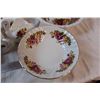 Image 9 : 50 piece “Cottage Rose” Woods and sons ceramic dinnerware