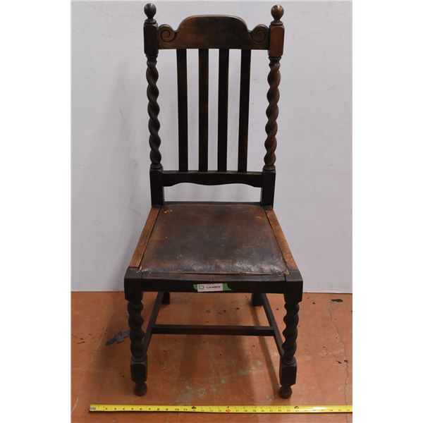 *Vintage Wooden Padded Chair