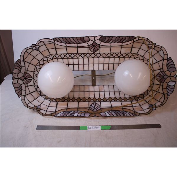 Hanging light fixture