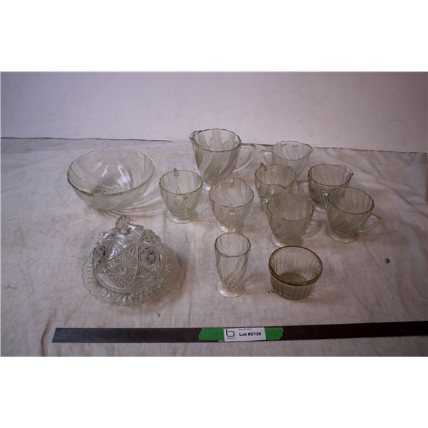 Vintage glass (dessert cups?) + other glassware
