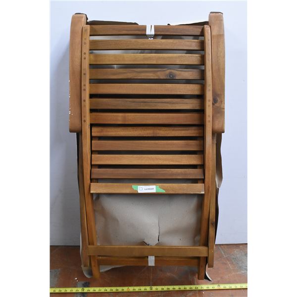 *2 Solid Wooden Folding Chairs