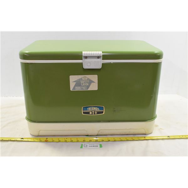 *Green Metal Thermos Cooler