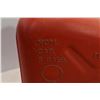 Image 2 : *3 Plastic Fuel Cans