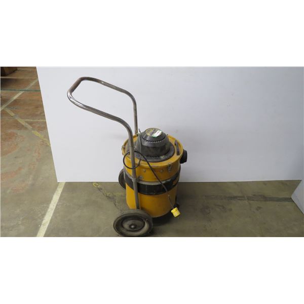 *wet dry shop vac (working)