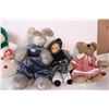 Image 5 : Beanie babies, with two extra dolls