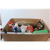 Image 1 : box of household cleaning products