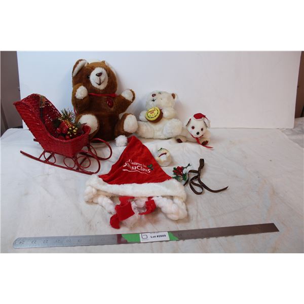 Lot of Christmas related, plush bears