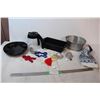 Image 1 : cookie cutters, bake pans, coffee pot, tea towel