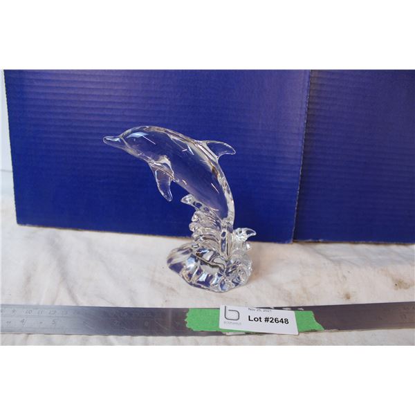 Crystal Dolphin figure