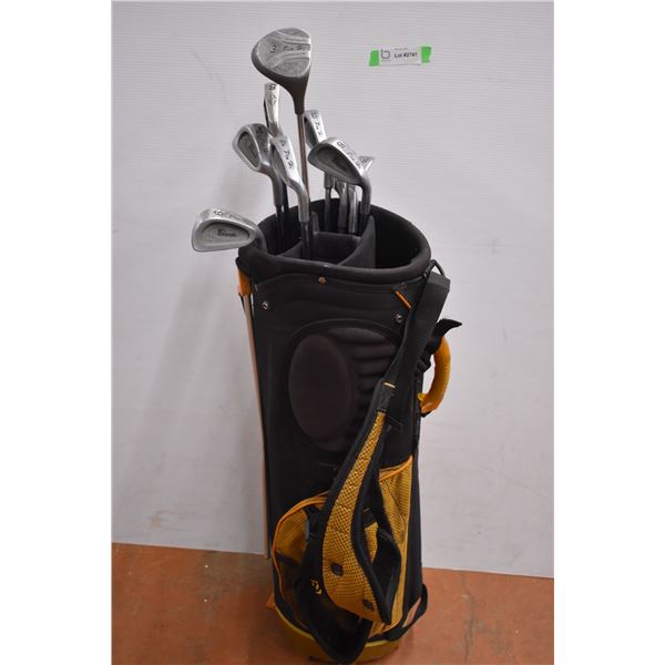 *Wilson Golf Caddy With Clubs