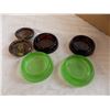 Image 1 : (2) Green glass moving coasters (uranium), (2) amber glass, and (2) plastic
