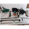Image 1 : scissor jacks, trouble light, mesh netting, curtain rod, makita drill
