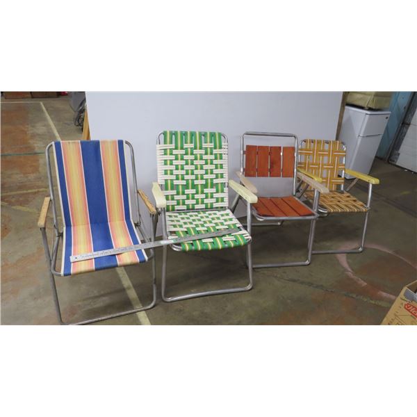 *(4) folding lawn chairs