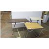 Image 1 : *(3) folding tables