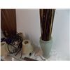 Image 3 : *Light Fixtures + Vase with long sticks inside